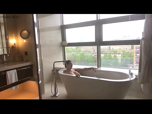 ❤️ Kæmpe babe ondt i sin fisse på badeværelset ❤️❌ Porno at da.pornburst.ru