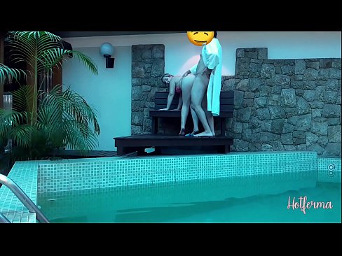 ❤️ Chef inviterer stuepige til poolen, men kunne ikke modstå en hot ❤️❌ Porno at da.pornburst.ru